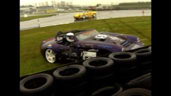TVR_Cup - DoningtonPark 2000 Race 1 Philen Crash